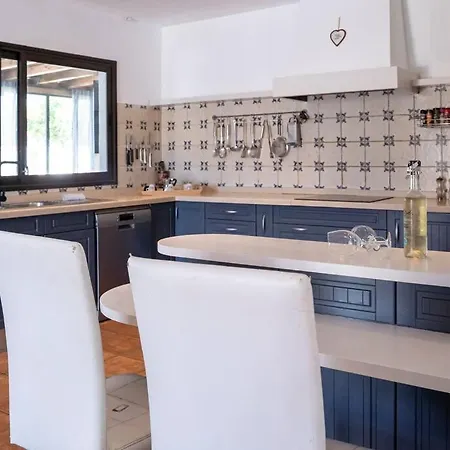 Sosha Splendida Rustica Con Piscina E Giardino 拉·奥利瓦