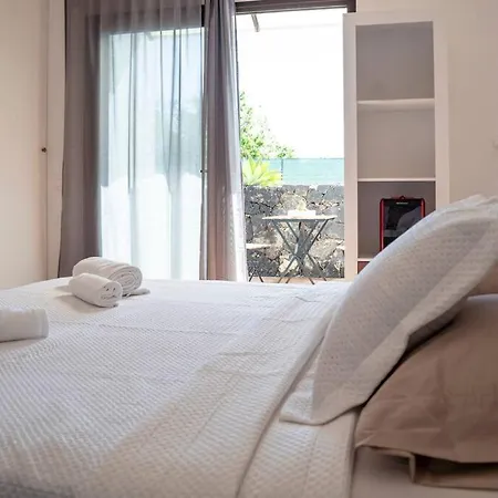 Sosha Splendida Rustica Con Piscina E Giardino 别墅