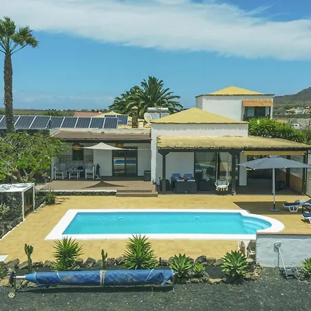 Villa Sosha Splendida Rustica Con Piscina E Giardino